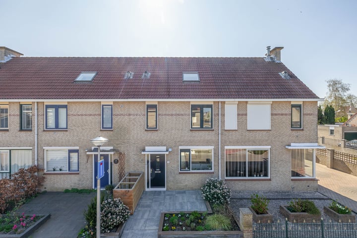 Photo of property Pijlkruidstraat 5, Berkel en Rodenrijs