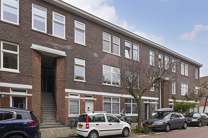 Pijnboomstraat 123 in 's-Gravenhage