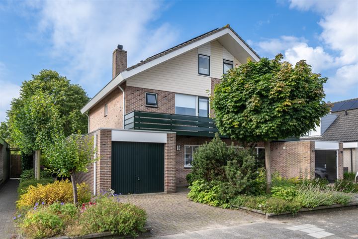 Pimpelmees 35 in Sommelsdijk