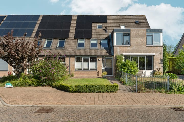 Pinksterbloem 14 in Brummen