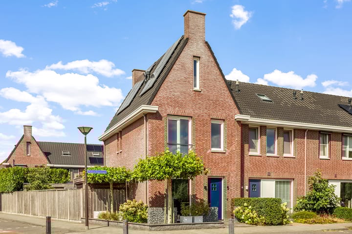 Pinksterbloemlaan 1 in Hoeven
