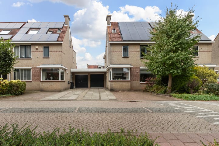 Pinksterbloemlaan 8 in Berkel en Rodenrijs