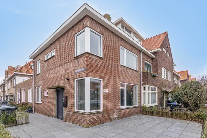 Photo of property Pioenroosstraat 2, Eindhoven