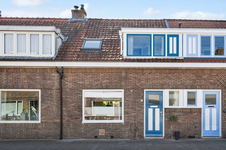 Pioenstraat 6 in Zwolle