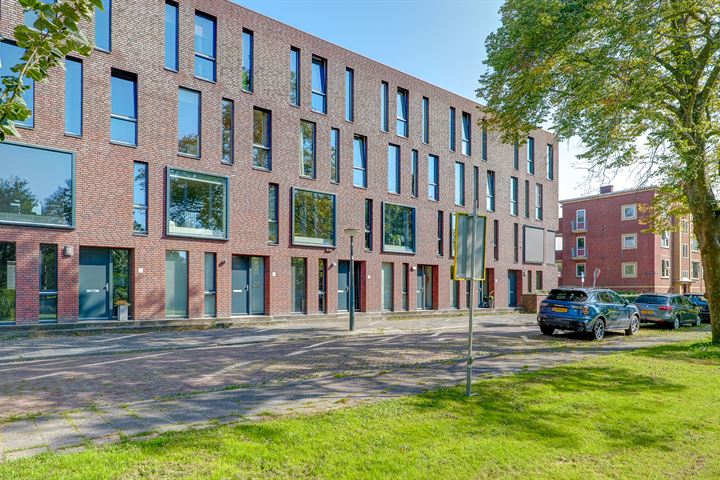 Pioenstraat 80-4 in Groningen