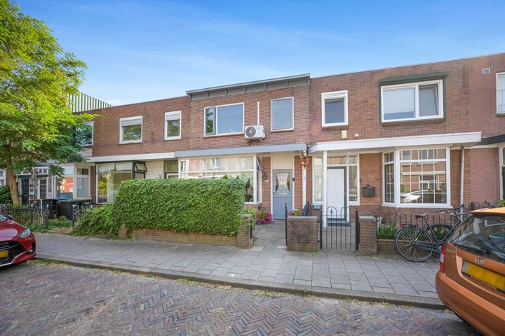 Planciusstraat 8 in IJmuiden