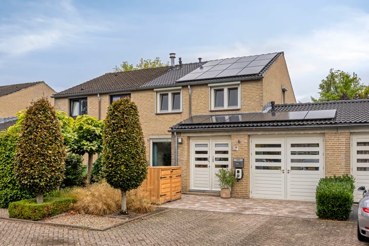 Photo of property Plantsoen 16, Heesch