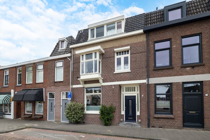Plantsoen 4 in Geertruidenberg