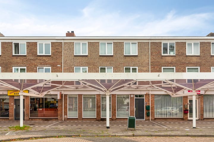Plataanplein 8 in Drunen