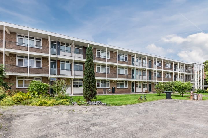 Photo of property Plataanweg 10, Zaandijk