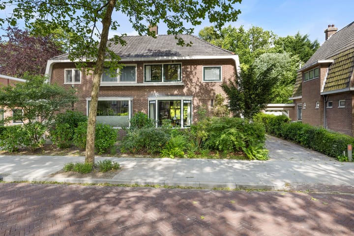Photo of property Plataanweg 17, Assen