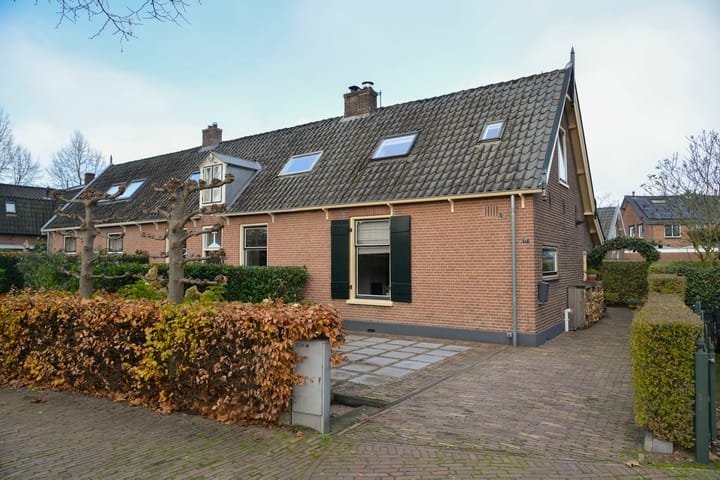 Plaveenseweg 11 in Huizen