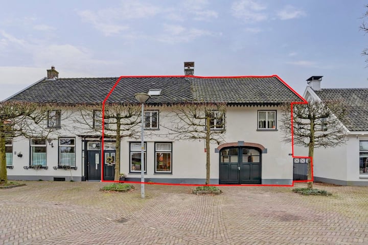 Photo of property Plein 10, Zoelmond