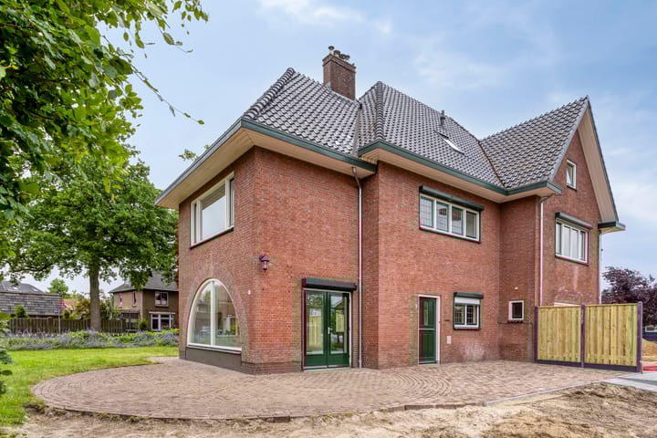Plein-Zuid 7 in Aalten foto