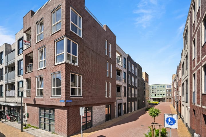 Pleinbuurt 18 in Purmerend