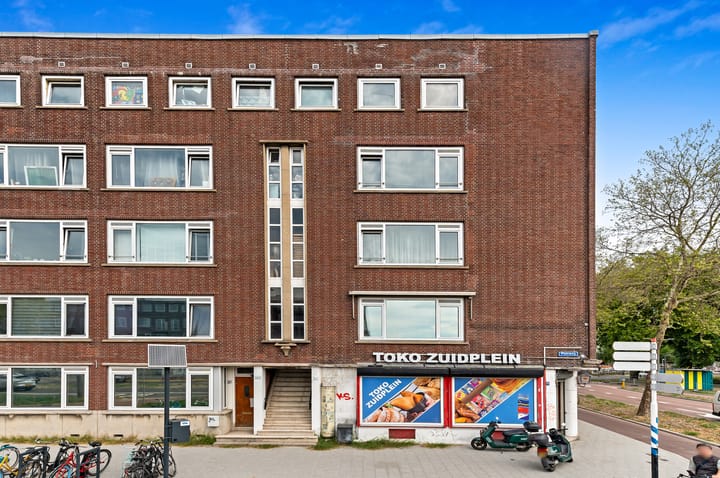 Pleinweg 1B in Rotterdam