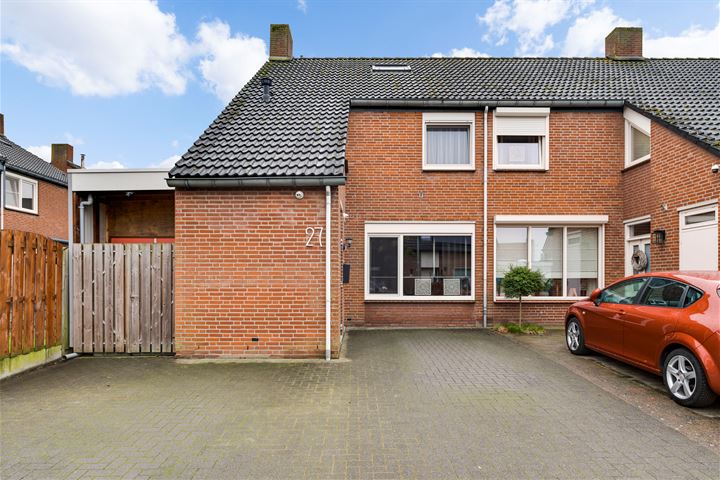 Plettenbergstraat 27 in Maasbree