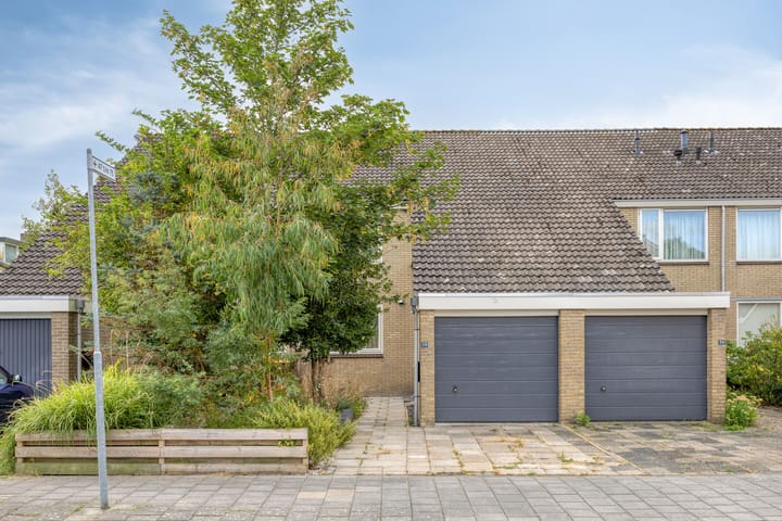 Photo of property Plevierstraat 38, Schagen