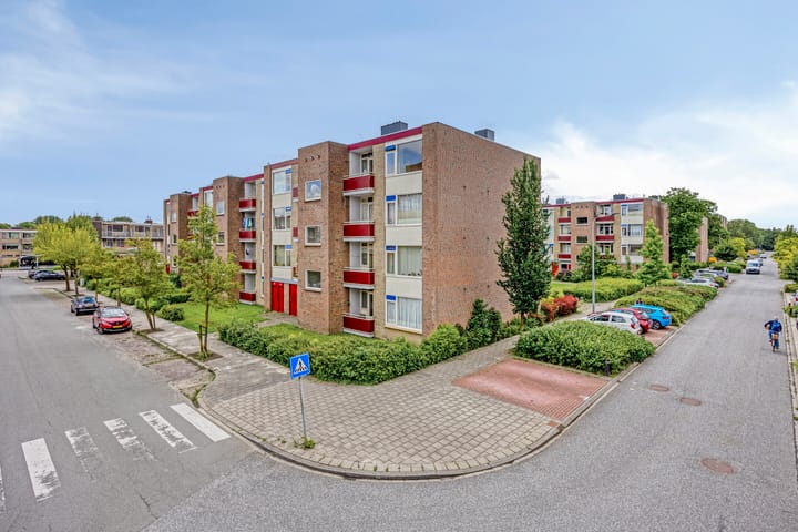 Plutolaan 513 in Groningen