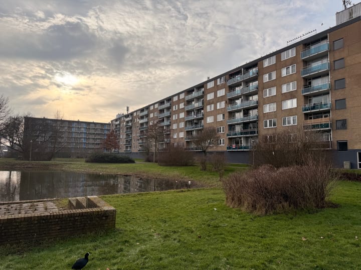 Plutostraat 144 en Alphen aan den Rijn foto