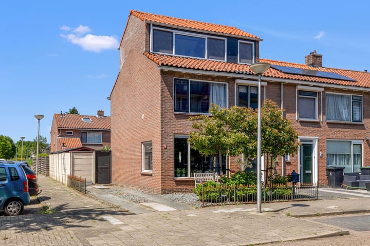 Pluvierhof 18 in Hellevoetsluis