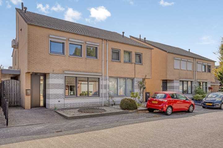 Poelderhof 41 in Budel-Schoot