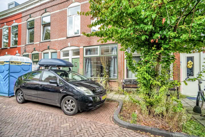 Poelgeeststraat 6 in Leiden