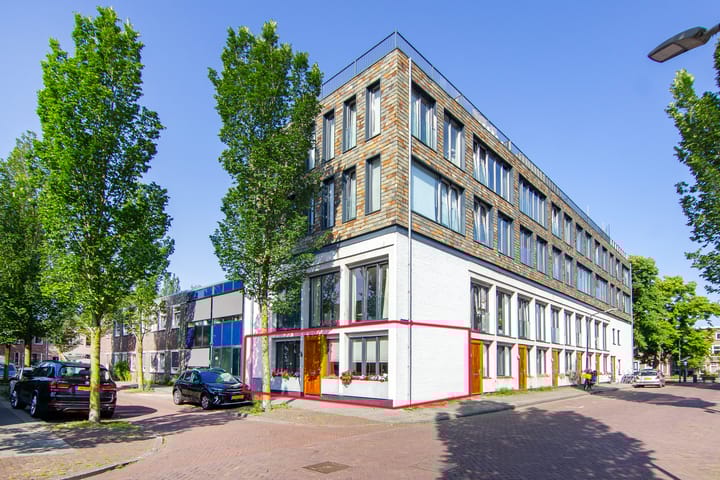 Poelpolderstraat 2 in Haarlem foto