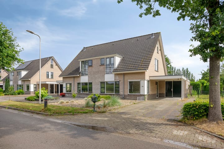 Poelweg 35 in Vaassen