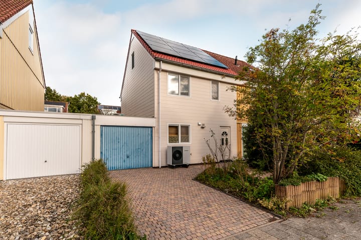 Poldermolenweg 153 in Almere