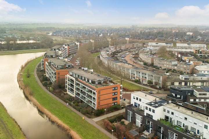 Photo of property Polderpeil 296, Alphen aan den Rijn