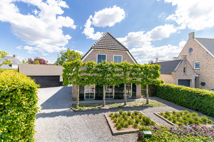 Polderzicht 17 in Wijk en Aalburg