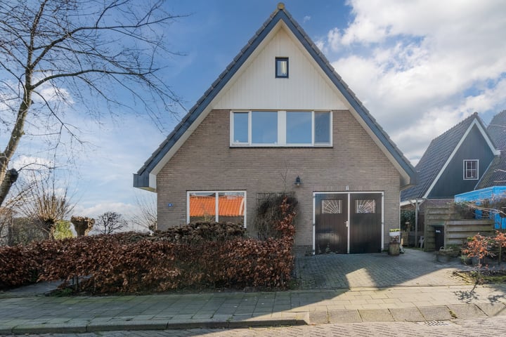 Photo of property Pompsloot 4, Barsingerhorn