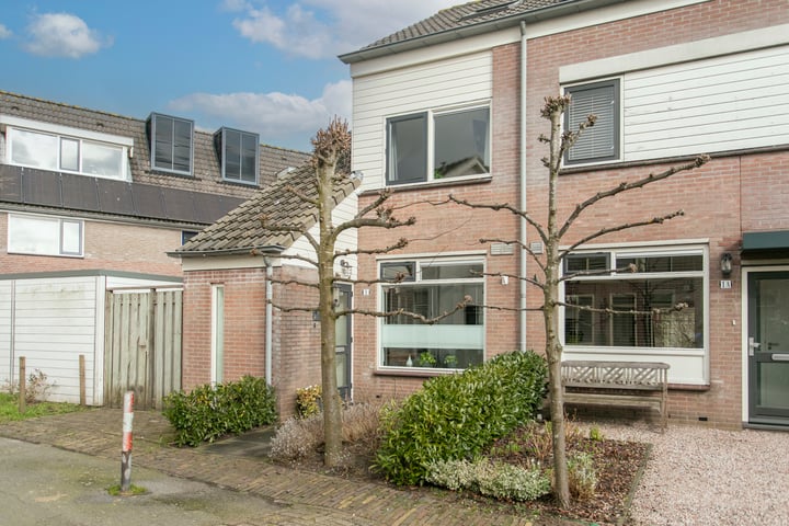 Pompstraat 1 in Baarn