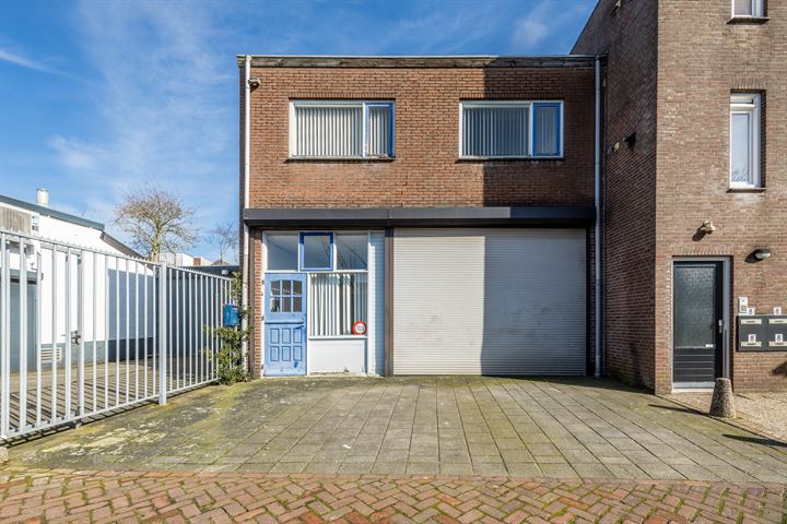 Pompstraat 6 in Steenbergen