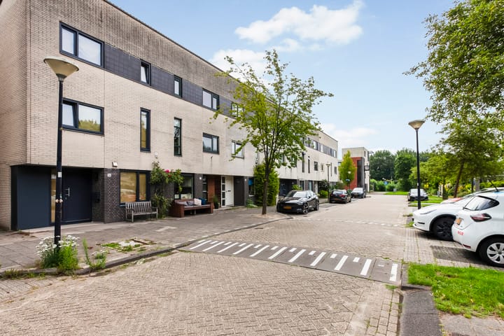 Ponddreef 14 in Woerden