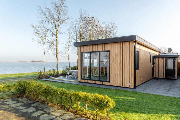 Pontdyk 6-22 in Langweer