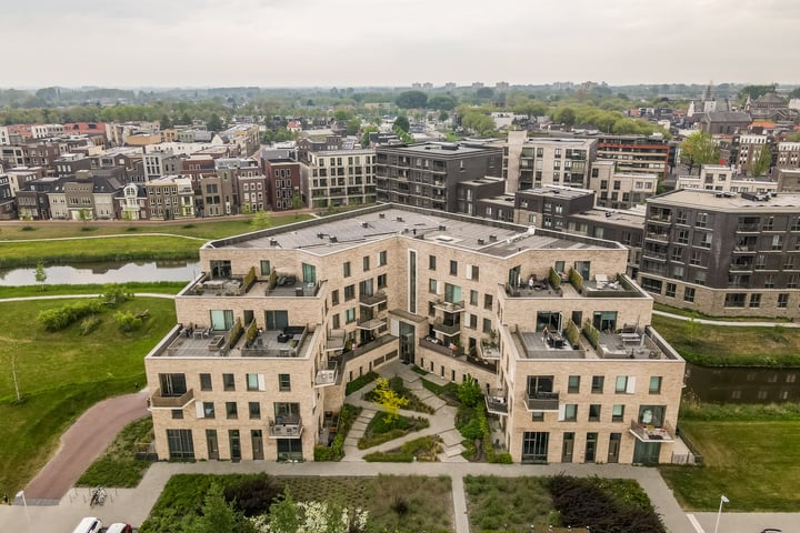 Photo of property Ponte di Rialto 41, Purmerend