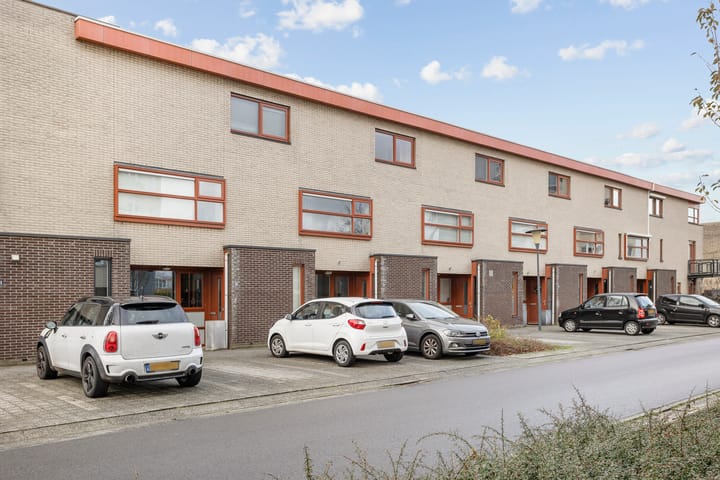 Poortugaalstraat 27 in Zoetermeer