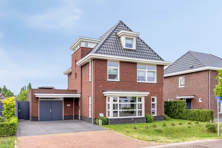 Photo of property Populier 11, Kaatsheuvel