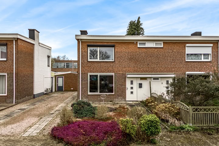 Photo of property Populierenlaan 12, Oirsbeek