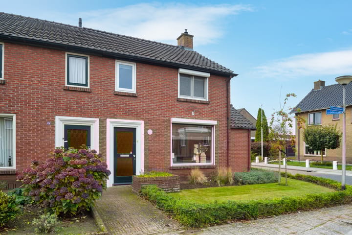 Populierenlaan 21, Enter Photo of property Populierenlaan 21, Enter