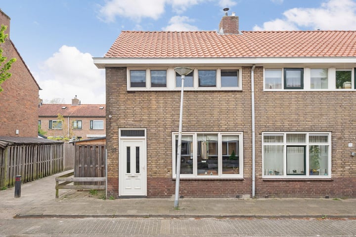 Populierenstraat 13 in Zwolle Foto