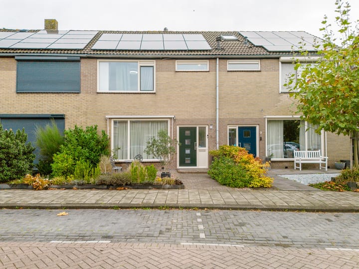 Photo of property Populierenstraat 5, Spijkenisse