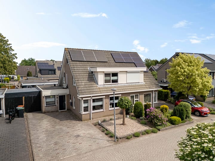 Photo of property Postduif 11, Emmen