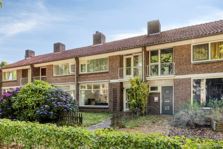 Postelse Hoeflaan 338 in Tilburg foto