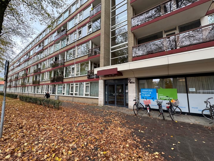 Postelse Hoeflaan 93 in Tilburg