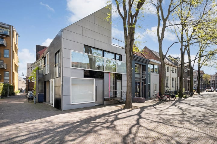 Posthoornsbredehoek 12 in Zwolle
