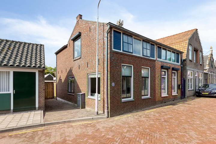Poststraat 16 in Nieuwerkerk