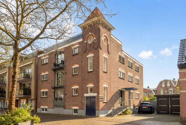 Poulinkstraat 3 in Almelo